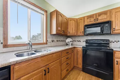 2227 Viola Heights Drive NE, Rochester, MN 55906 - Photo 10