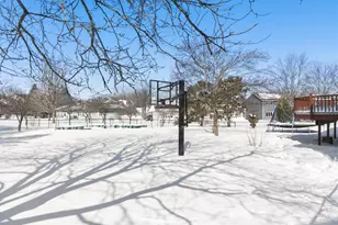 2227 Viola Heights Dr NE, Rochester, MN 55906 - Photo 44