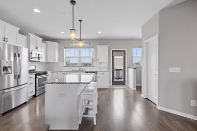 15452 Eames Way, Apple Valley, MN 55124 - Photo 8