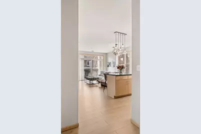 301 Oak Grove Street #314, Minneapolis, MN 55403 - Photo 8