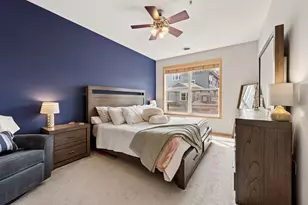 301 Oak Grove St, Minneapolis, MN 55403 - Photo 24