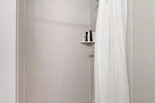 301 Oak Grove St, Minneapolis, MN 55403 - Photo 28