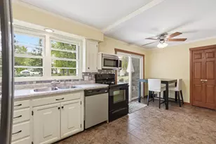 709 St Croix St N, Hudson, WI 54016 - Photo 6