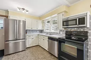 709 St Croix St N, Hudson, WI 54016 - Photo 8