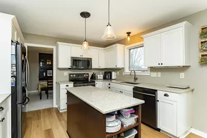 3551 Hart Lane SW, Rochester, MN 55902 - Photo 4