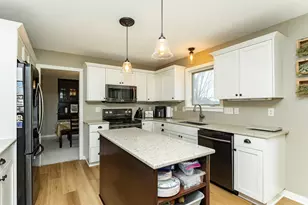 3551 Hart Ln SW, Rochester, MN 55902 - Photo 4