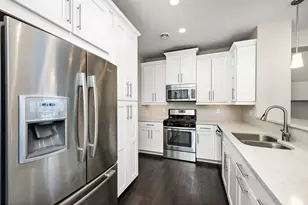 8410 Jonquil Ln N, Maple Grove, MN 55369 - Photo 8