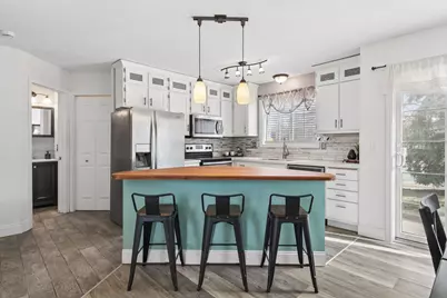 8770 Benson Way, Inver Grove Heights, MN 55076 - Photo 6