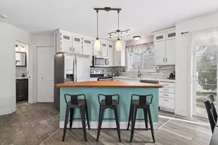 8770 Benson Way, Inver Grove Heights, MN 55076 - Photo 6