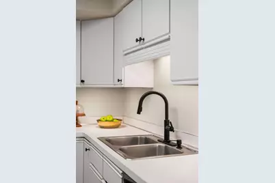 3030 Saint Albans Mill Road #115, Minnetonka, MN 55305 - Photo 16