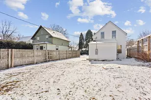 1447 Hague Ave, Saint Paul, MN 55104 - Photo 14