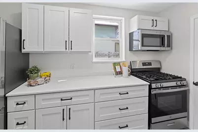 1447 Hague Avenue, Saint Paul, MN 55104 - Photo 6