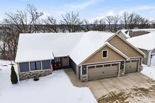 265 Vista Cir, River Falls, WI 54022 - Photo 38