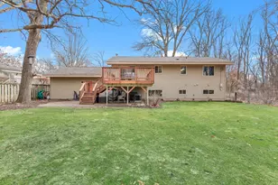 4835 Lakeview Dr, Shoreview, MN 55126 - Photo 38