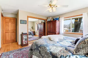 4835 Lakeview Dr, Shoreview, MN 55126 - Photo 16