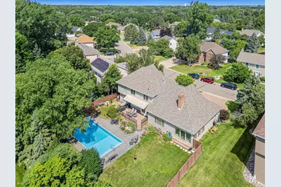 1310 Woodcrest Avenue, Shoreview, MN 55126 - Photo 2