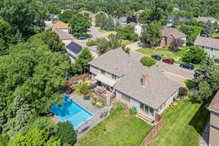 1310 Woodcrest Ave, Shoreview, MN 55126 - Photo 2