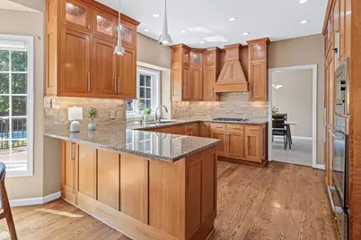 1310 Woodcrest Avenue, Shoreview, MN 55126 - Photo 6