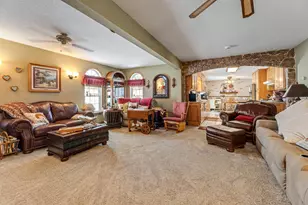 244 Edgeview Dr, Rollingstone, MN 55969 - Photo 12