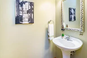 648 Welland Ct, Eagan, MN 55123 - Photo 22