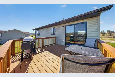 1051 3rd Street, Wanamingo, MN 55983 - Photo 24
