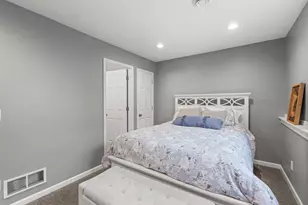 5129 Scott Path, Robbinsdale, MN 55422 - Photo 30