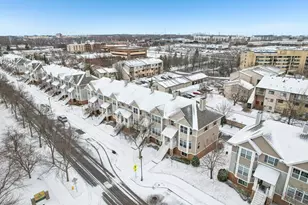 2821 Arona St, Roseville, MN 55113 - Photo 38