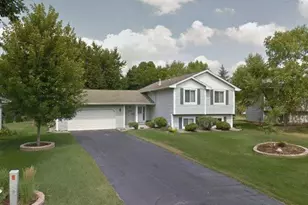 2244 Kessler Ct, Chaska, MN 55318 - Photo 1