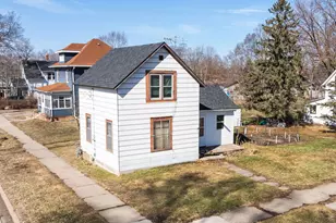 1102 1st Ave NW, Faribault, MN 55021 - Photo 8