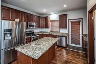 4022 Cedar Grove Ln, Eagan, MN 55122 - Photo 12