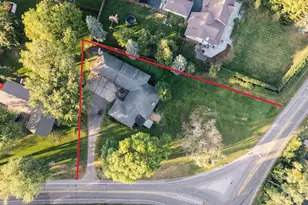 2040 N Shore Dr, Wayzata, MN 55391 - Photo 24