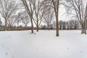 517 N Woodland Dr, Fergus Falls, MN 56537 - Photo 16