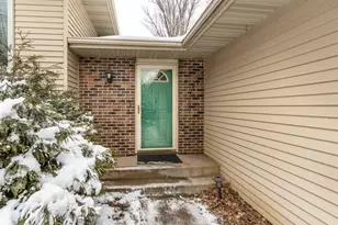 517 N Woodland Dr, Fergus Falls, MN 56537 - Photo 6