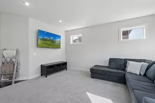 1832 Spring Creek Dr, Carver, MN 55315 - Photo 4