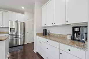 1832 Spring Creek Dr, Carver, MN 55315 - Photo 8