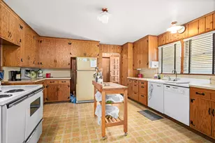 21895 Co Rd 8, Bovey, MN 55709 - Photo 6