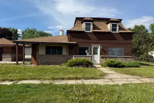 300 Arnold St, West Concord, MN 55985 - Photo 1