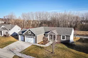 5476 Ridgeview Dr NW, Rochester, MN 55901 - Photo 36