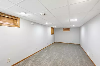 842 Xenia Avenue NW, Elk River, MN 55330 - Photo 32