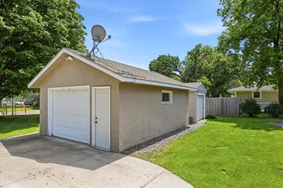 842 Xenia Avenue NW, Elk River, MN 55330 - Photo 10
