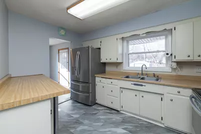 1579 Grandview Avenue E, Maplewood, MN 55109 - Photo 12