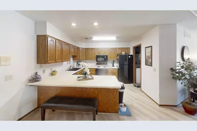 808 Lake Chapeau Drive #108, Albert Lea, MN 56007 - Photo 6