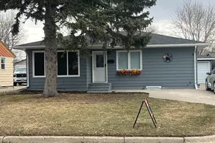 206 15th St N, Moorhead, MN 56560 - Photo 1