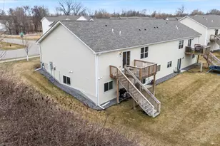 1023 White Tail Ln, Montrose, MN 55363 - Photo 4