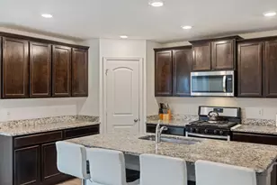 1023 White Tail Ln, Montrose, MN 55363 - Photo 16