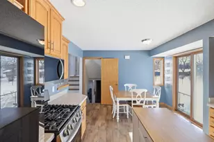 858 Haralson Dr, Apple Valley, MN 55124 - Photo 6