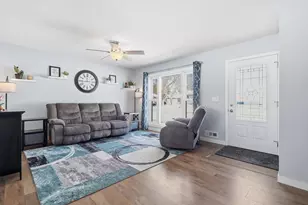 858 Haralson Dr, Apple Valley, MN 55124 - Photo 2