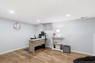 858 Haralson Dr, Apple Valley, MN 55124 - Photo 16