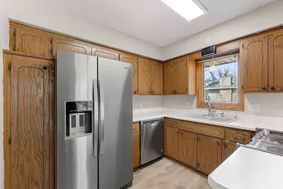 11716 Edgewood Avenue N, Champlin, MN 55316 - Photo 12