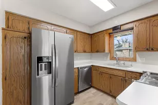 11716 Edgewood Ave N, Champlin, MN 55316 - Photo 12